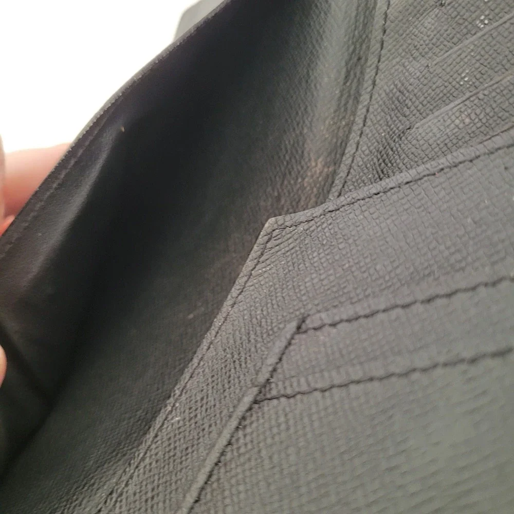 Louis Vuitton Taiga Porte-Valeurs Cartes Credit Long Wallet Black TA0162